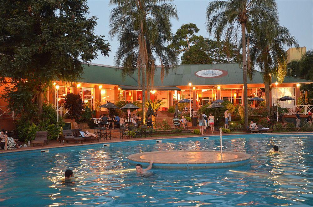 Iguazu Inn Hostel Puerto Iguazú Eksteriør bilde
