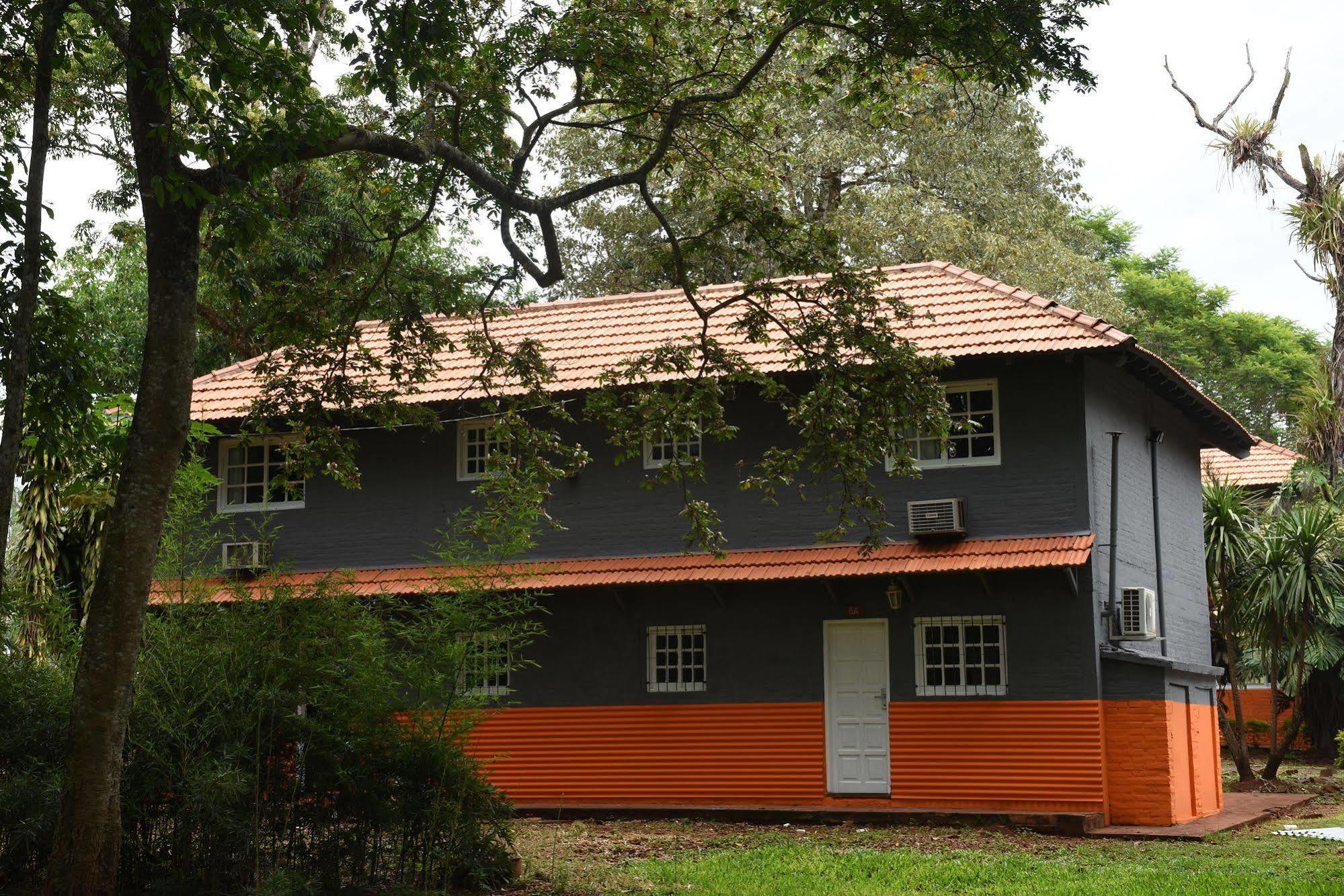 Iguazu Inn Hostel Puerto Iguazú Eksteriør bilde